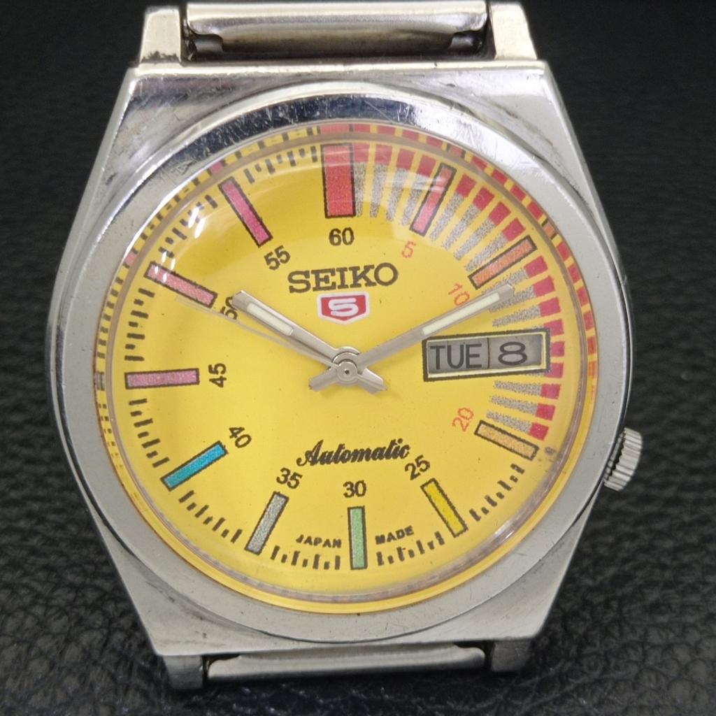 SEIKO 5 AUTOMATIC 7009A VINTAGE JAPAN MENS YELLOW COLOR DIAL WATCH a701490-5 R206b-a701490
