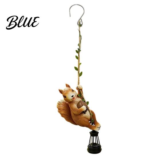 Novelty Yard Art for Trees Climbing Animal Solar Light Resin Statue with Lantern Unique Decor Garden Lovers Hanging Light Outdoor Tree Decoration
