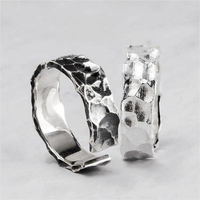 Vintage Stone Texture Couple Rings  Grain Men Woman Adjustable Rings Luxury Designer Jewelry Gift Female Offers Gift