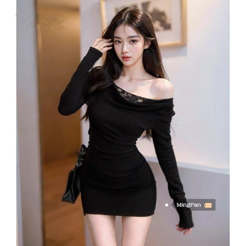 Pure Desire Style Sexy Slanted Shoulder Long-sleeved Dress Women's Autumn and Winter New Design Lace Splicing Slim Hip Skirt