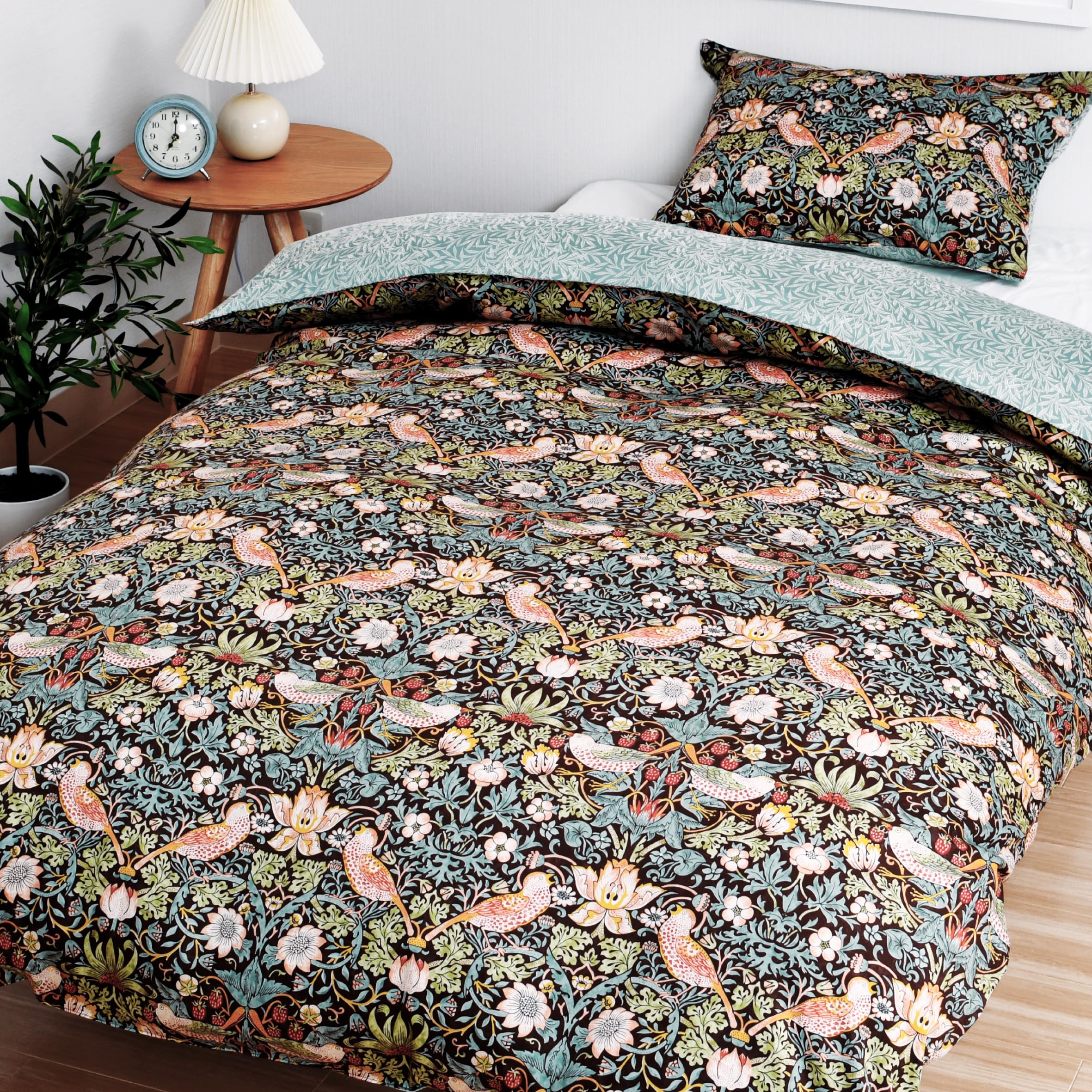 

Nishikawa Duvet Morris Strawberry quick snaps for easy on and made in PI24150605 [Nishikawa] cover, double, washable, 100% cotton, Gallery, Thief,