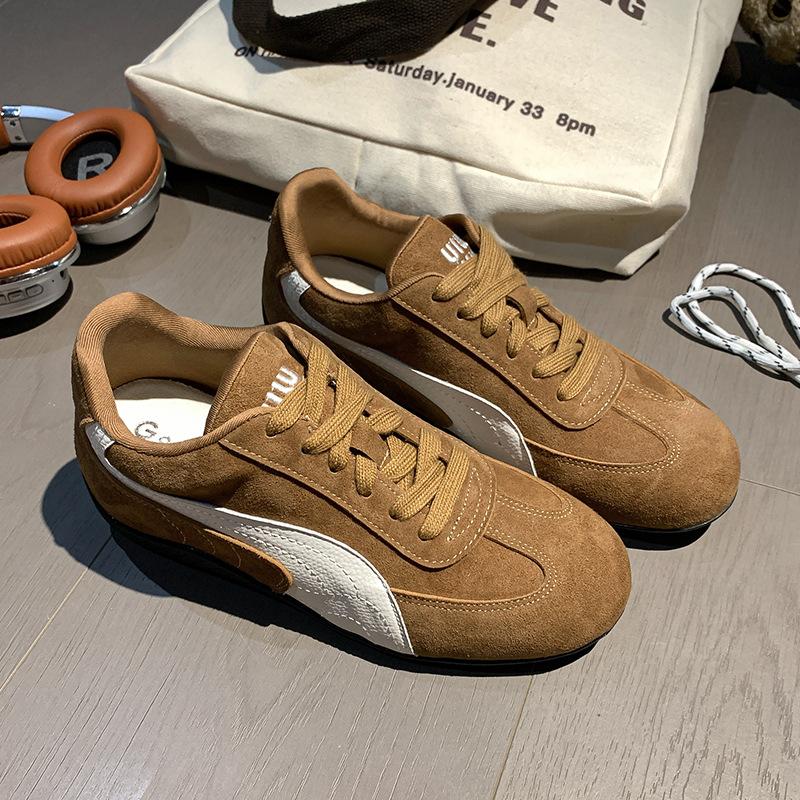 Forrest Gump training shoes women's 2025 autumn and winter fashion explosion flat-bottomed retro little white shoes soft-soled casual and comfortable