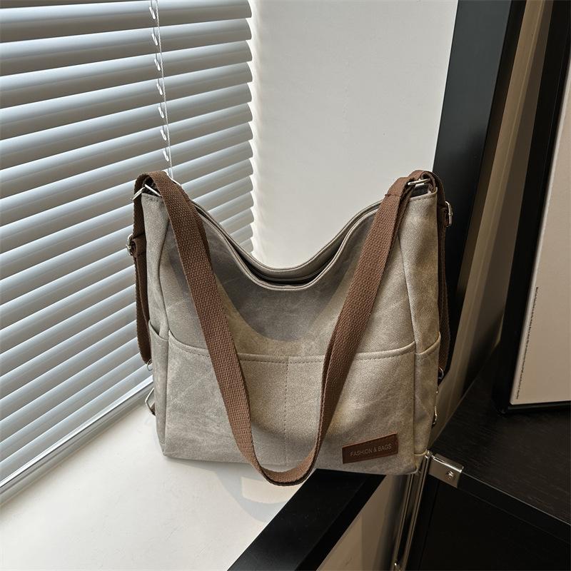 Modna Denimowa Casualowa Jednokolorowa Wielofunkcyjna Nowa Torba o Dużej Pojemności do Dojazdów Jednoramienna i na Ramię Crossbody