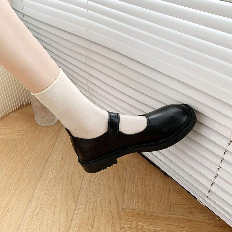 

2025 Spring/Fall Black Mary Jane Leather Shoes, Women s Thick Sole, Japanese JK Style, Round Toe, Plus Sizes 41-42, Perfect with Skirts. 39 Standard Size