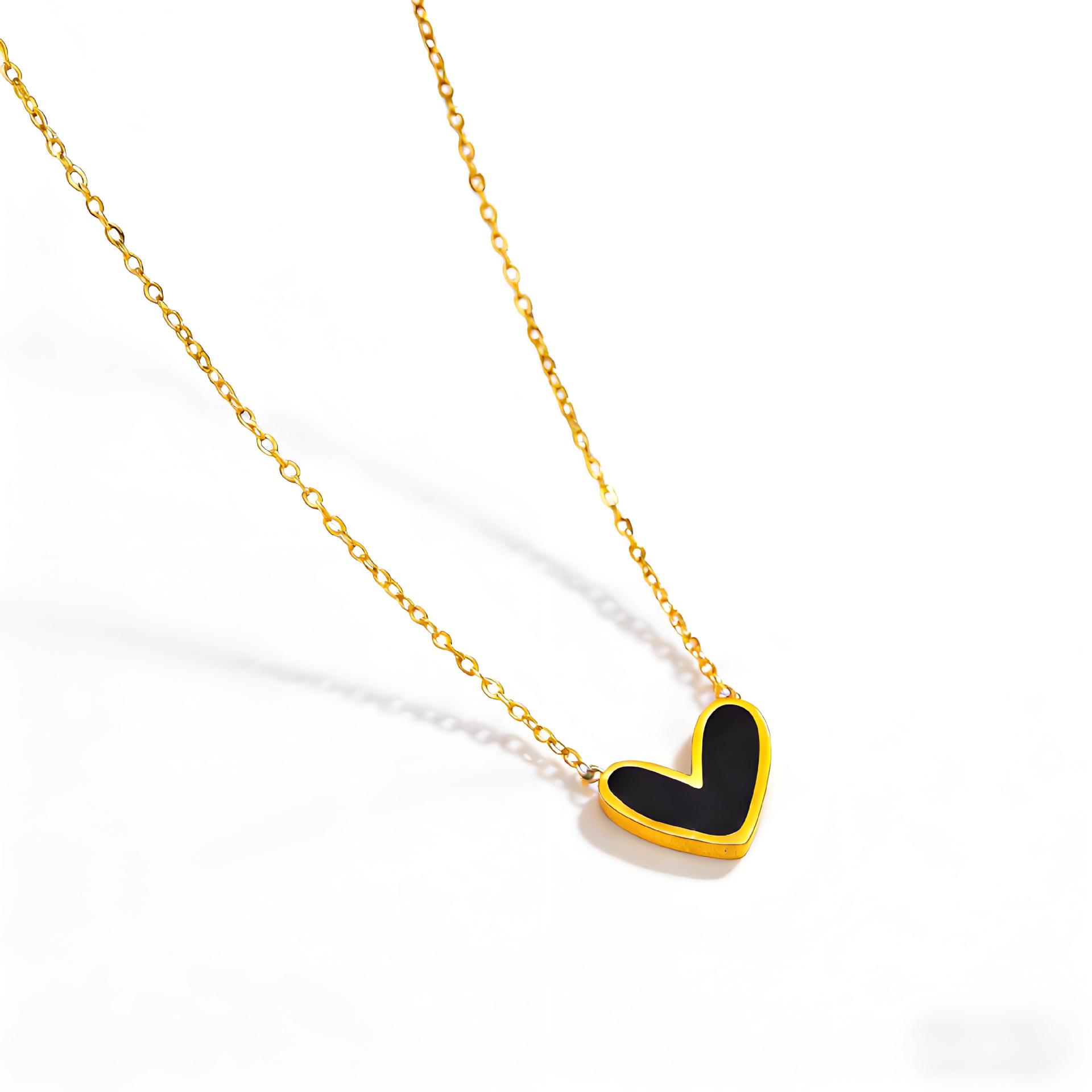 

Stainless Steel Heart Necklace - Luxury Light Clavicle Chain Jewelry Set