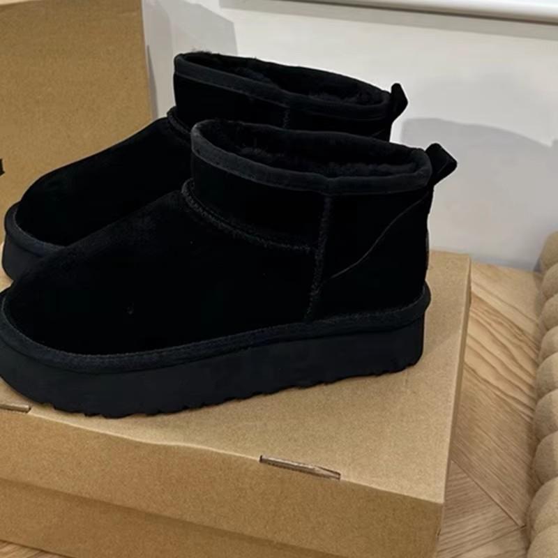 Women shoes high quality cheap 2026 cowhide fashion ankle woman artificial plush snow boots warm shoes large size 42