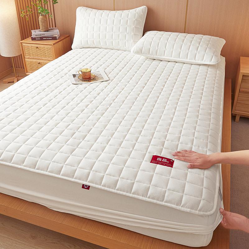 Pure Color Quilted Cotton Yarn-Dyed Bed Sheet & Bedspread Set