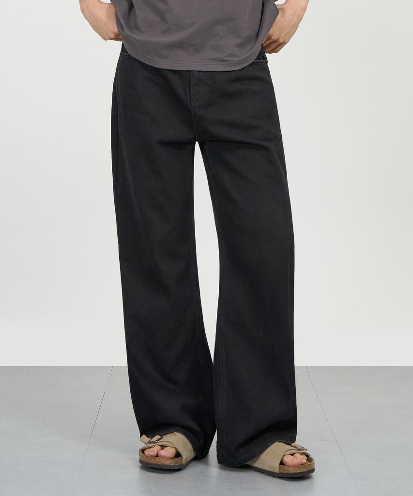 X Container Grunge Pocket Flare Denim Pants (Black)
