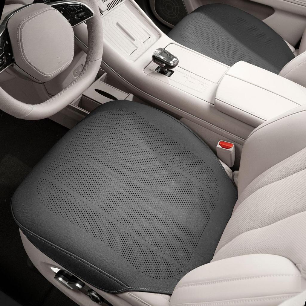 Universal Breathable Car Seat Cushion - Cool, Non-slip, Thin Design for All Seasons (2025)