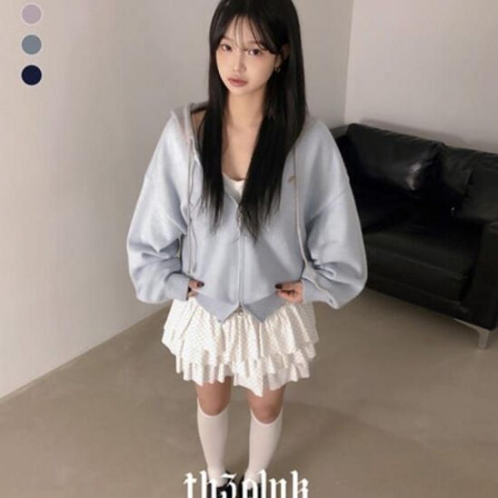 The Pink Loose Fit Color Pendant Knit Hoodie Zip Up