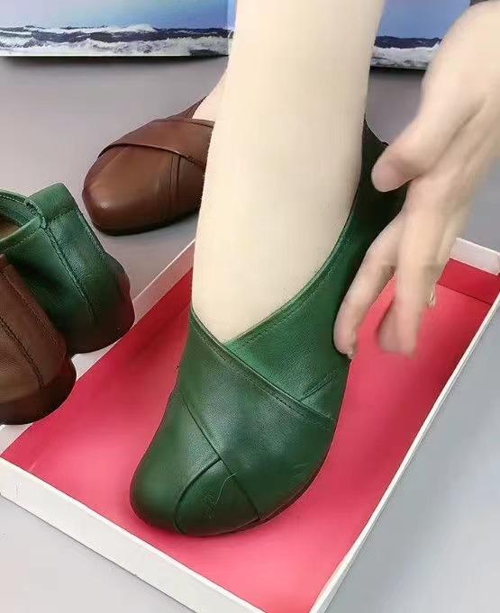 Soft-soled Mother Spring and Autumn Shallow Mouth Single Shoes Women's Flat-soled Soft Leather Middle-aged and Elderly New Retro One-pedal Wome