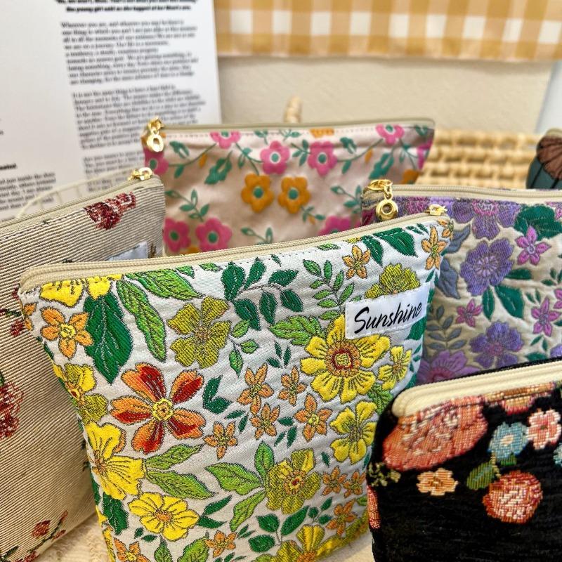 Women's Cosmetic Bag Small Vintage Purple Flowers Cosmetics Lipstick Storage Bag Coin Purse Card Sanitary Napkin  Holder Case