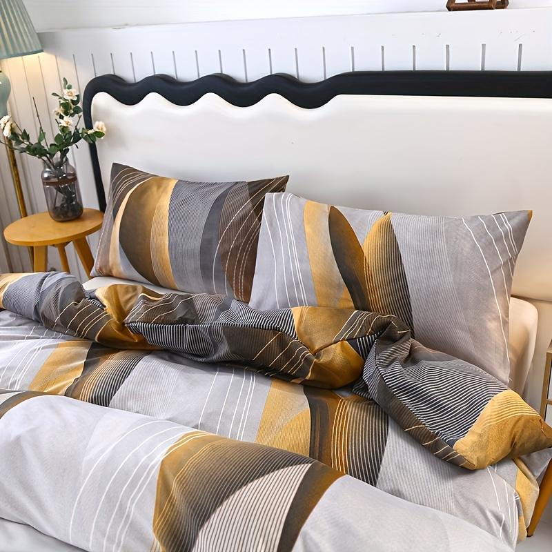 3Pcs Polyester Printed Floral Soft Beige-Friendly Duvet Cover Set, One Duvet Cover Plus Two Pillowcases, Suitable Christmas Gift