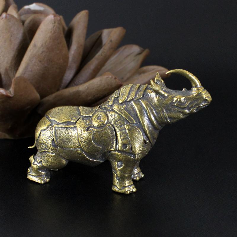 Mini Mosiężna Rzeźba Nosorożca Dekoracja Biurka Zen Ozdoba Samochodowa Mikro Krajobraz Ogród Zen Prezent Akcesoria do Breloka