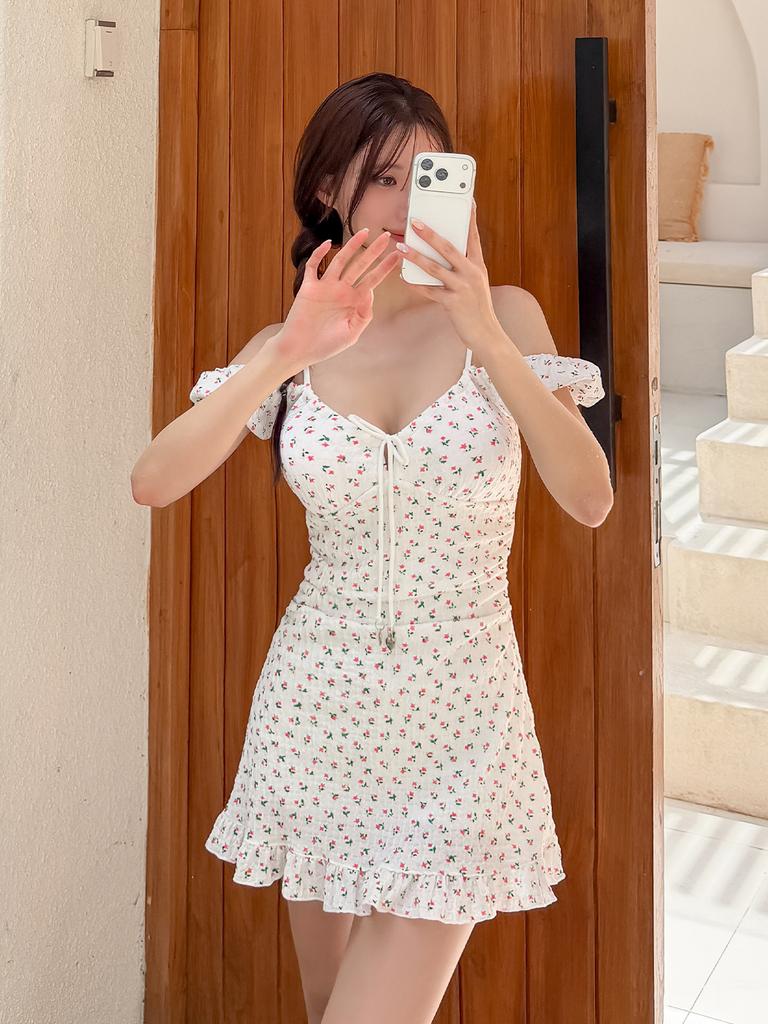 Bikibiki Yuria One-Piece Swimsuit