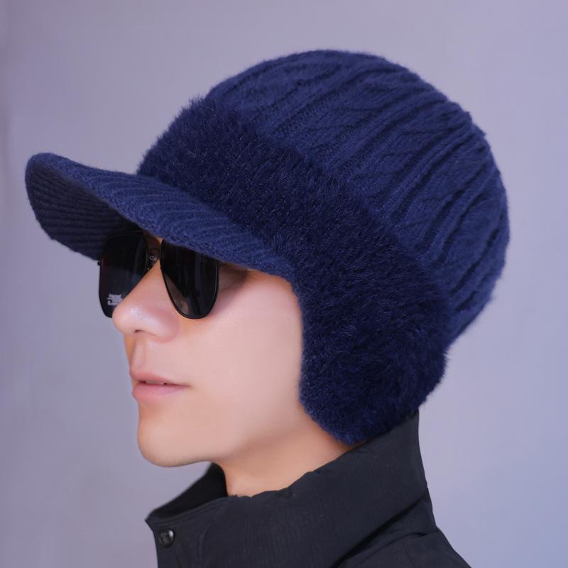 New Outdoor Winter Plush Knit Baseball Cap Men Fashionable Dad Hat With Ear Protection
