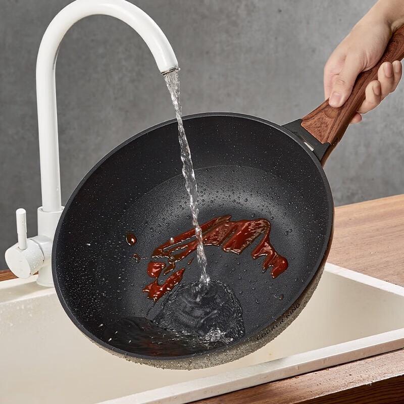 COOKER KING 3rd Gen 32cm Non-stick Wok