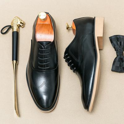 Scarpe Eleganti da Uomo di Marca Designer Scarpe Brogue da Uomo Semplici alla Moda Stile Europeo Americano Mocassini Stile con Lacci