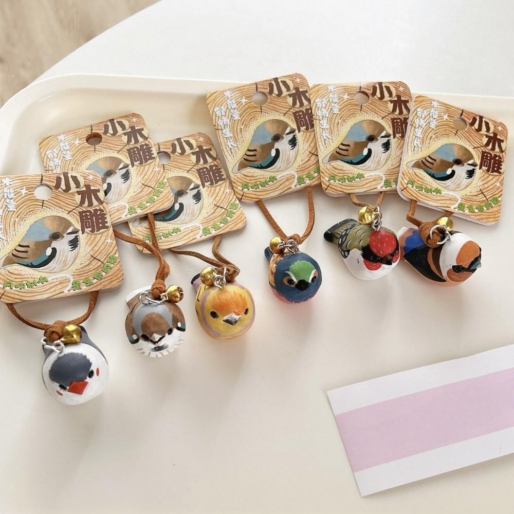 Cartoon Wood Carving Keychain Sparrow Brids Key Ring Unique Wooden Bird Pendant  Bag Hanging