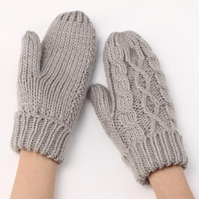 Diamond-shaped Mittens Autumn and Winter New Women's Knitted Wool Plus Velvet Thickened Fashionable Finger Warm Gloves