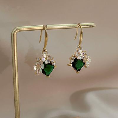 Vintage Exquisite Trendy Green Square Zircon Flower Pendant Earrings for Women Personalized Fashion Elegant Zircon Gift