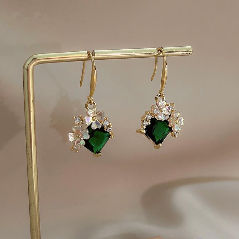 Vintage Exquisite Trendy Green Square Zircon Flower Pendant Earrings for Women Personalized Fashion Elegant Zircon Gift