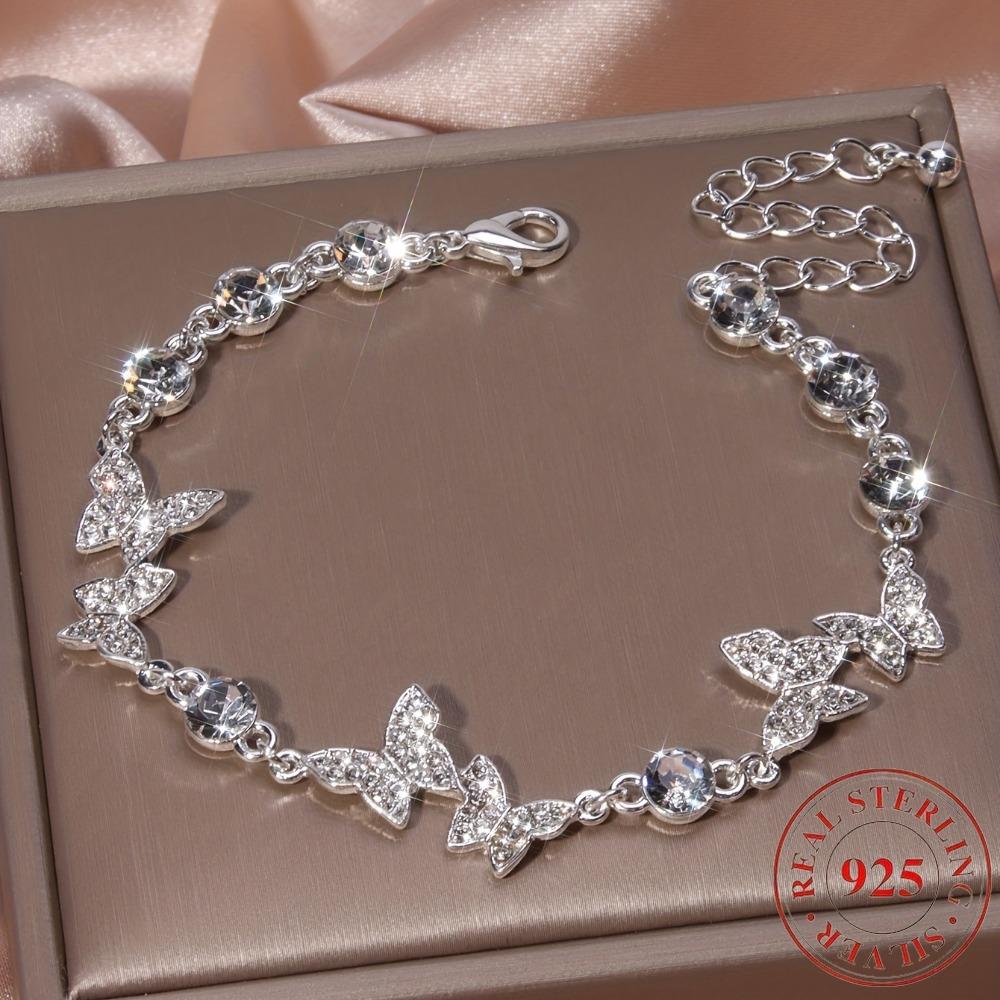 Das Schmetterlingsarmband ist aus 925er Sterlingsilber gefertigt, ein modisches, luxuriöses und exquisites Schmuckstück, das sich perfekt als Geschenk eignet.