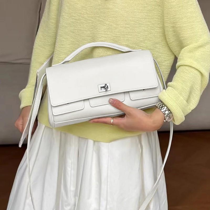 Single Shoulder Bag Genuine Leather Women's High-end Fashionable Clutch Simple Texture All-matching Commuting Underarm Cross-body