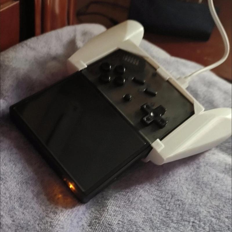 Strong  Plastic Gaming Handle Grip Gamepad Grip Offering Superior Comfortable & Not  Slip Designs for Consoles  RG35XX