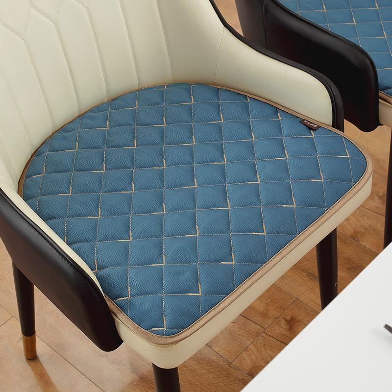 Prošívaný polštář na kancelářské a jídelní židle Čtvercový design Univerzální pro všechna roční období Tenký sedák na restaurační stoličku a židli Pohodlí