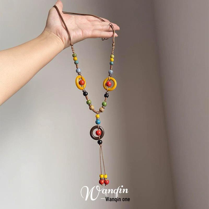 Turquoise Oval Beaded Necklace – Ethnic, Colorful, Retro Clavicle Chain for Women.