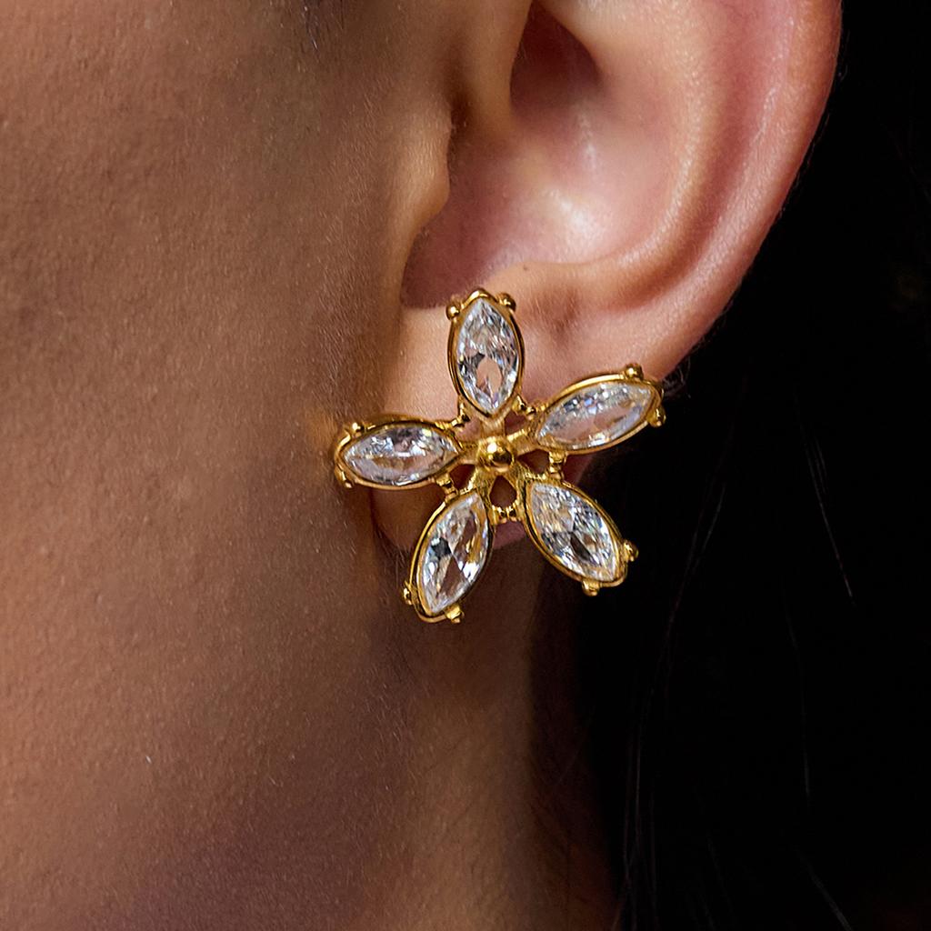 European and American stainless steel zircon stud earrings flower earrings popular titanium steel niche