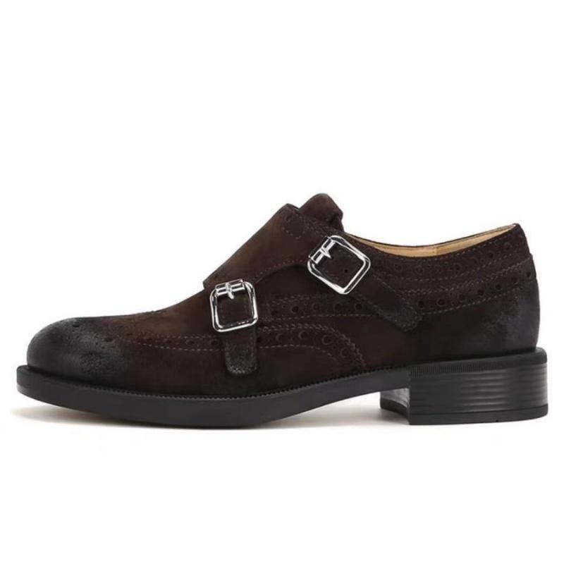 Fashion Slip On Women Shoes 2025 New Style Leisure Fashion Flats Women Shoes Casual Trendy Leather Metal Buckle Comfortable Shoes