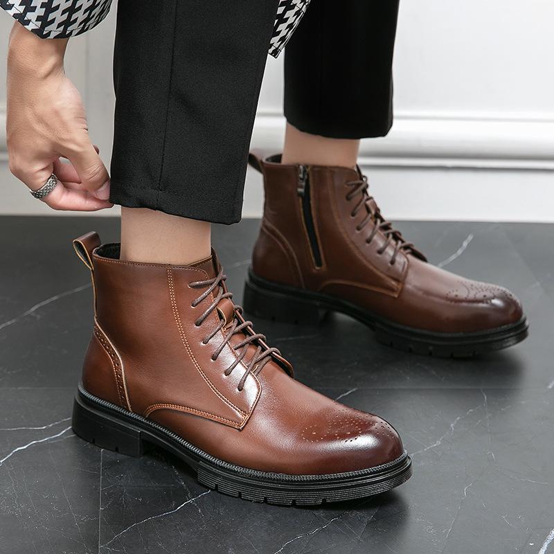 

Большого размера новая кожаная обувь модные высокие ботинки Мартина трендовые повседневные кожаные ботинки в британском стиле ботинки с брогированием 46