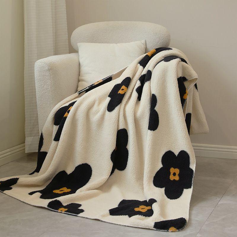 

Cartoon Printed Leisure Blanket Multi-scenario Application Dormitory Office Sofa Living Room Travel Camping Shawl Soft and Skin Friendly Bath Towel 70x100cm