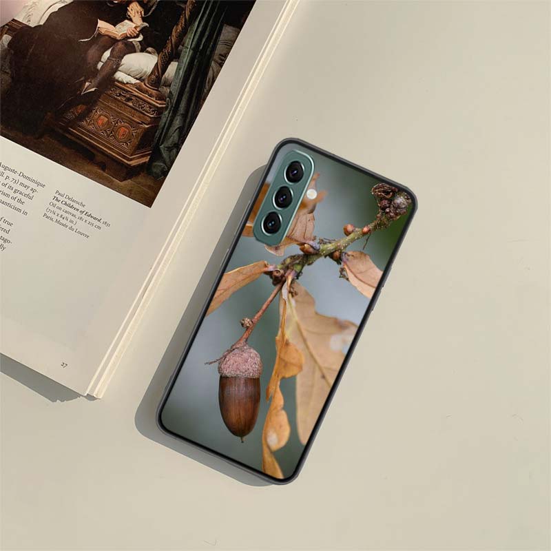 

Autumn Yellow Leaf Acorns and Oak Leaves Phone Case for Samsung A54 A14 A24 A34 A17 A37 A57 A55 A35 A25 A15 A07 A05S A04S A12 A2 Samsung A02S