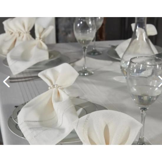 Corvver 26 Parça Dertsiz Masa Örtüsü Takımı Krem/masa örtüsü set
