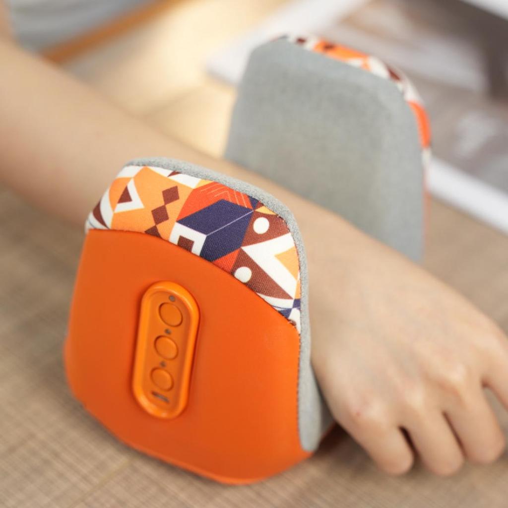 Beheiztes Handmassagegerät mit Luftkompression für Handgelenk- und Fingergelenke Smartes Handtherapiegerät mit Wärme und 3D-Kneten für steife