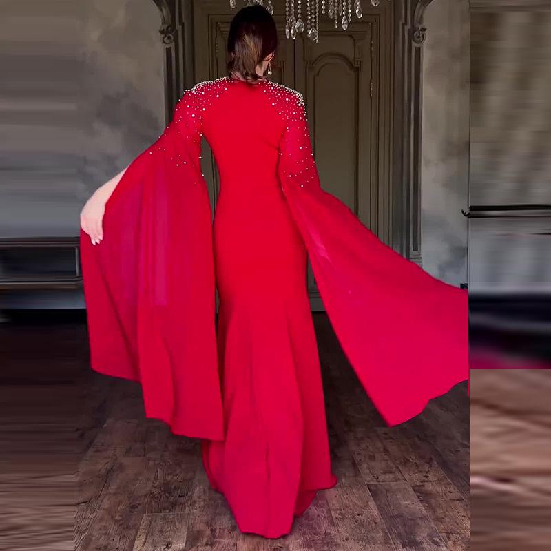 2024 Evropské a americké letní špičkové módní zeštíhlující šaty s detaily z horkých kamínků