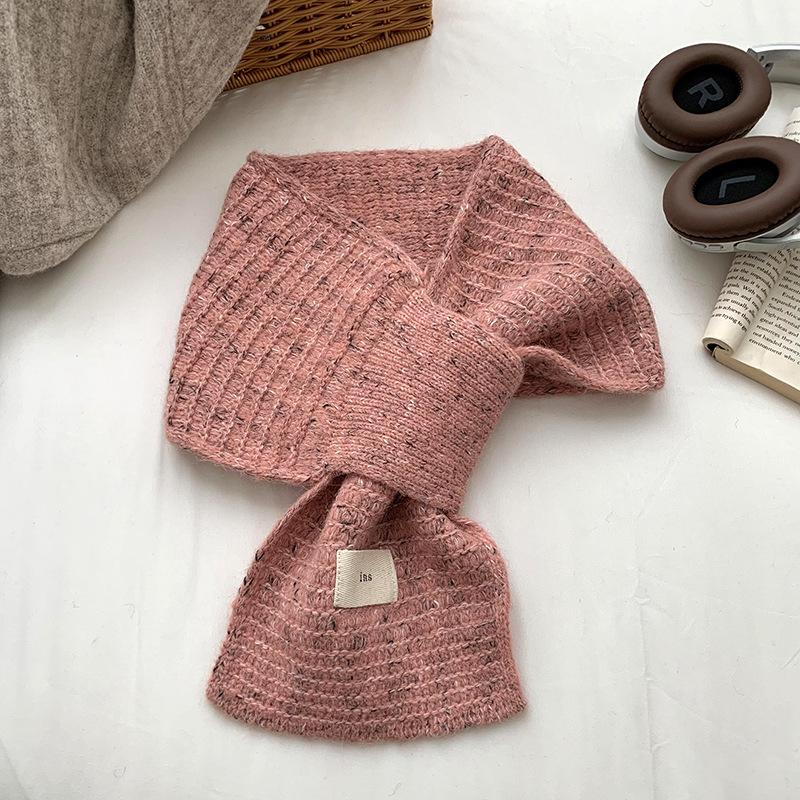 

Autumn and winter scarf women s new solid color versatile piercing cross warm wool knitted scarf small scarf персиковый