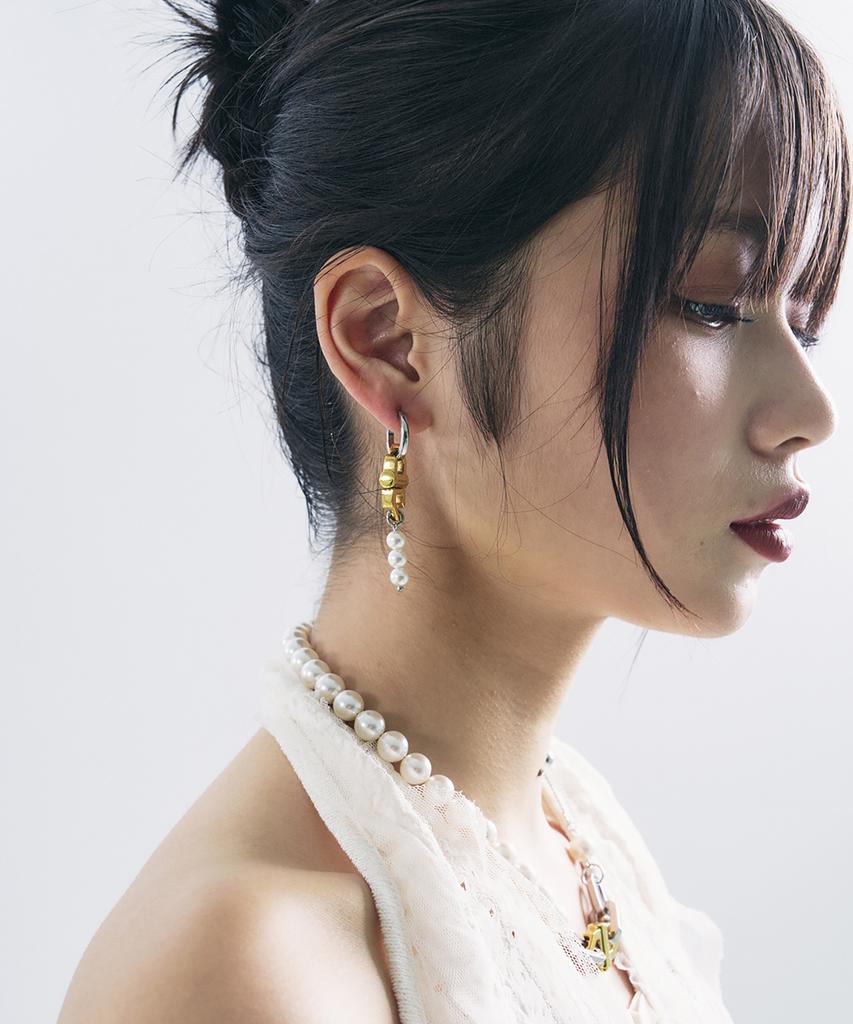 Sentiments No.426 [Gold] Earring