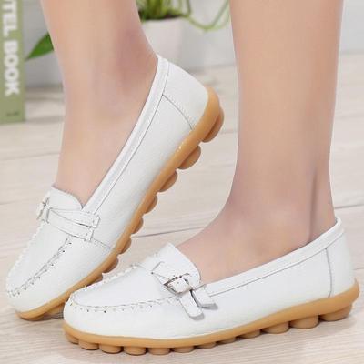 Zapatos de enfermera de piel de vaca para mujer - Otoño/Invierno, Blanco, Casual, Tacones planos, Diseño de puntera, Ideal para personas de mediana edad y mayores.