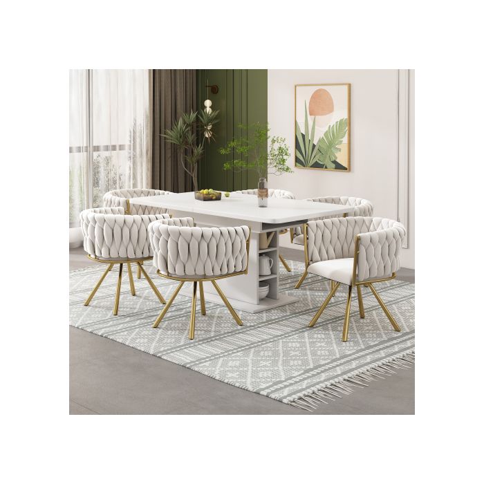 Luxueux et lumineux fauteuil pivotant simple, fauteuil pivotant de salon avec quatre pieds en métal, couleurs beige et or