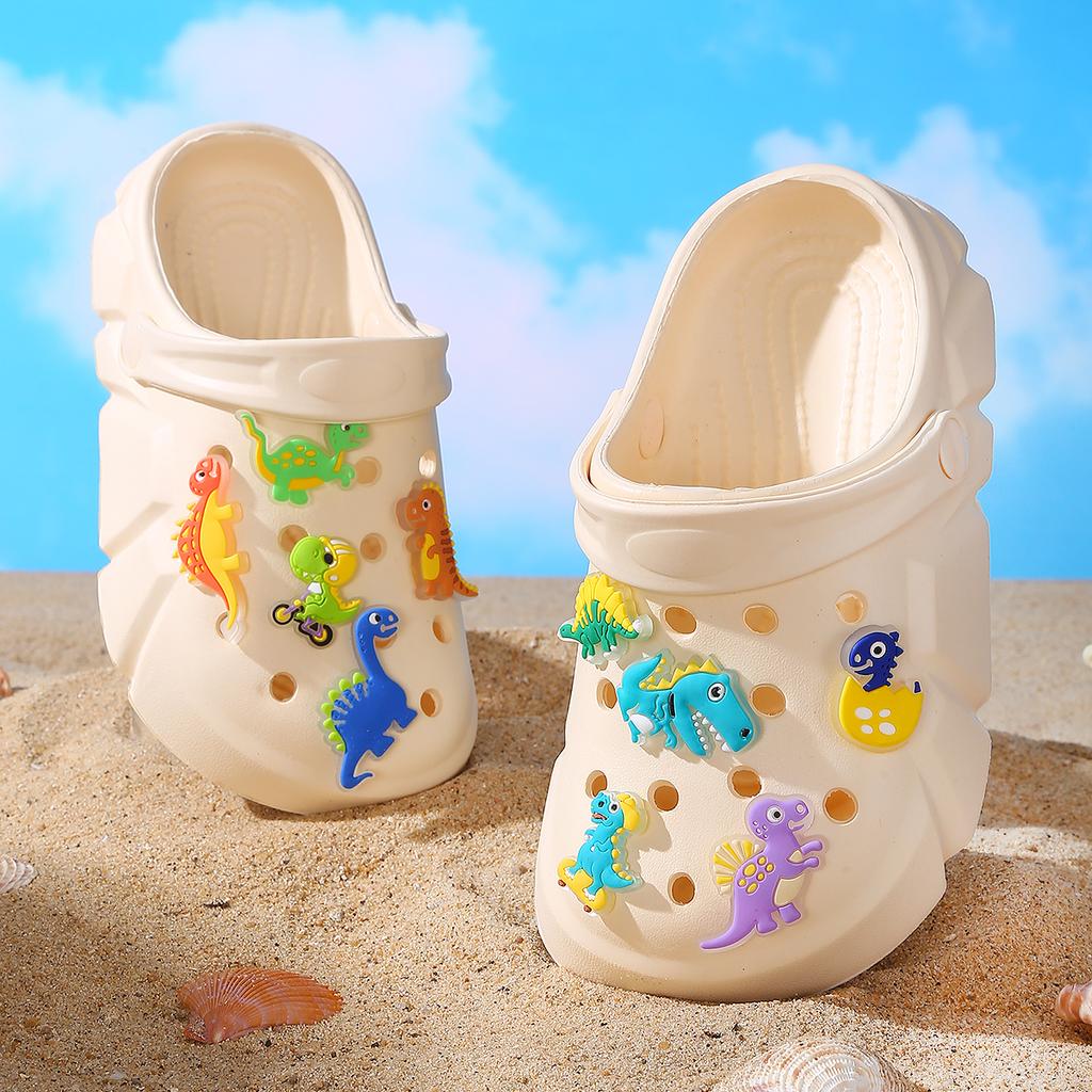 Boys' Casual Breathable Clogs with Luminous Cartoon Dinosaur Decoration, Lightweight Clogs for Shower, Beach and Pool 3057