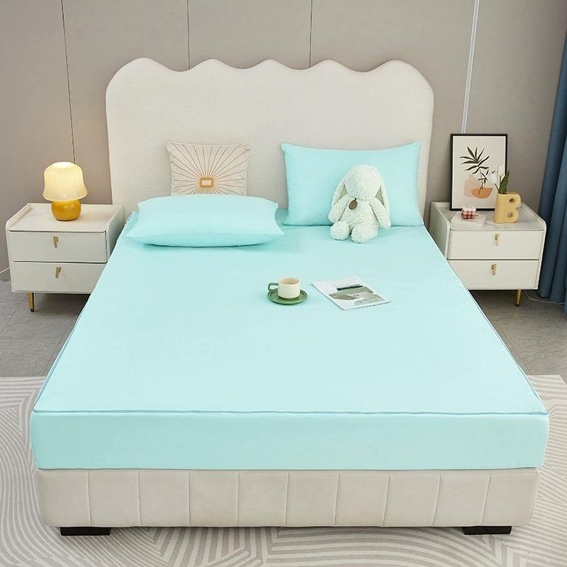 New Enclosed Waterproof Home Mattress Cover Soft Breathable Bed Cover for Single or Double Bed
