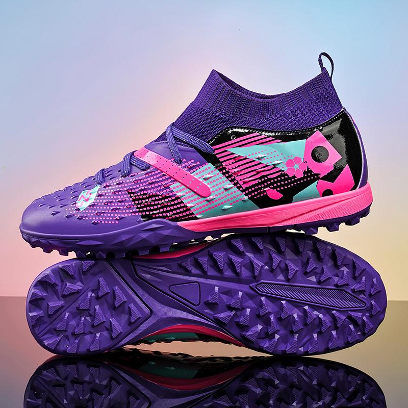 New Men Soccer Shoes High-Quality Outside High Ankle Ultralight Indoor Football Boots Boys Athletic Shoes Futsal Anti-Skid Athletic Shoes