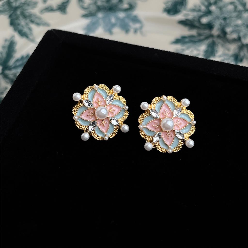 Französischer Ölmalerei-Stil Emaille Tropfenohrringe: Künstlerische Ohrstecker im Hofstil mit einem literarischen Retro-Flair.