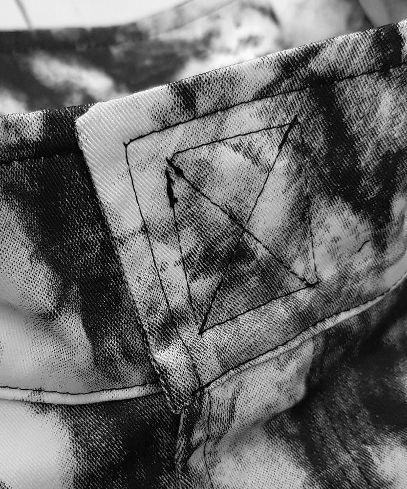 Ninenuts Tie-Dye Crop Field Jacket_White