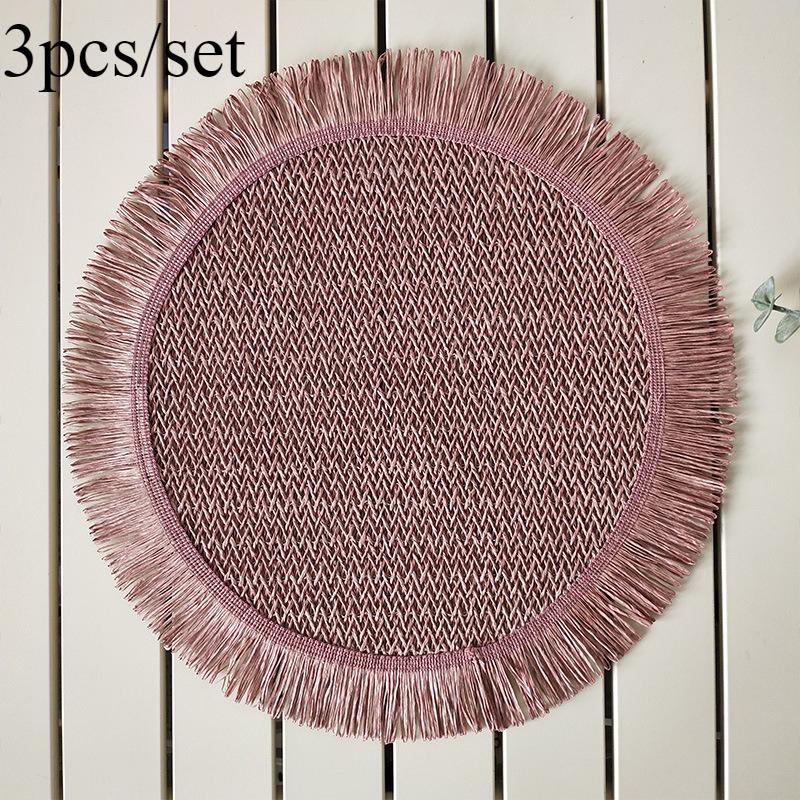 

3 шт./комплект, бумажные плетеные круглые салфетки ручной работы, нескользящие, термостойкие, подставки под тарелки для обеденного стола, домашний декор с кисточкой по краю красный