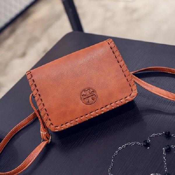 Chic Retro Pu Leather Mini Bag For Women With Stylish And Versatile Shoulder Strap